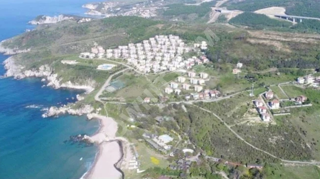 For sale: A plot of land with an area of 612 square meters in ŞİLE İMRENLİ, 200 meters from the sea, with a building permit.