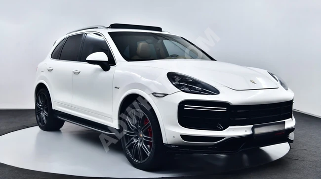 2011 CAYENNE 23 FACELİFT AİR CARBON DİREKSİYON PUSULA GTS EKRAN