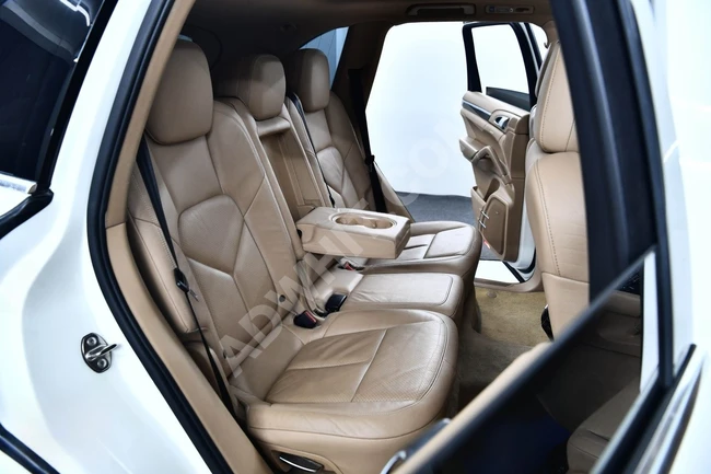 2011 CAYENNE 23 FACELİFT AİR CARBON DİREKSİYON PUSULA GTS EKRAN
