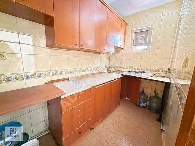 For rent on the street: 3+1 apartment, 5 minutes from LEVENT Metro (suitable for single individuals or foreigners)
