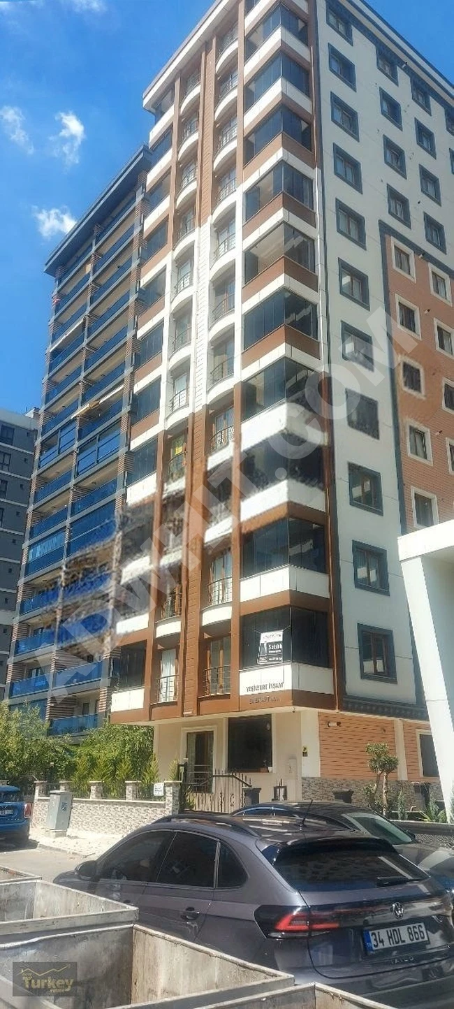 Küçükçekmece Yalı cad. 3+1 Göl Manzaralı Köşe Daire