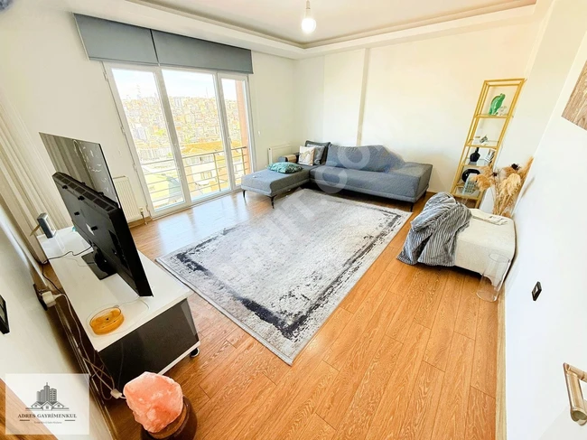 شقة مفروشة للإيجار 2+1 داخل مجمع سكني مع موقف سيارات بمساحة 90 متر مربع في ALİBEYKÖY