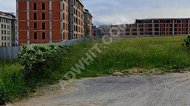 أرض بجانب الفنادق، القطعة 2، في ARNAVUTKÖY حي İSLAMBEY