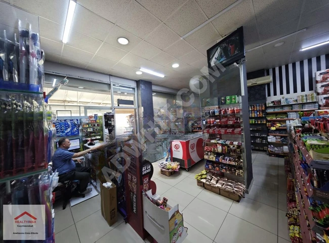 KURTKÖY'DE İŞLEK YOL ÜSTÜNDE MARKET KİRACILI SATILIK DÜKKAN