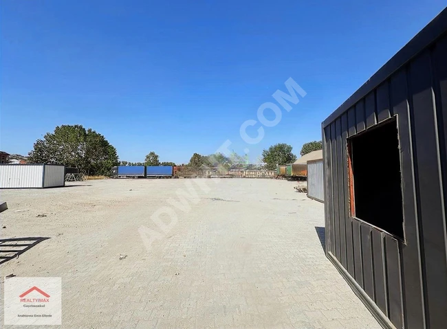 Commercial land for rent with a building permit in SAMANDIRA