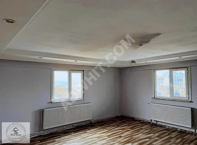 ŞİRİNEVLER DE SATILIK 2+1 DAİRE BÜŞRA GAYRİMENKUL DEN