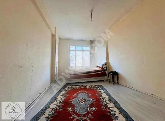 BAĞCILAR YILDIZTEPE 'DE SATILIK GENİŞ 2+1 DAİRE