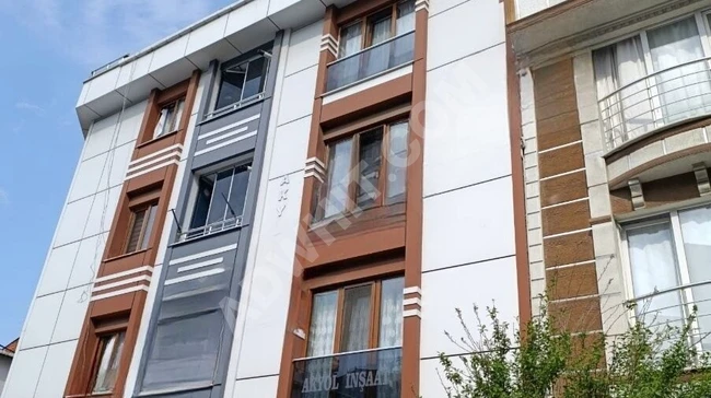 HALKALI MERKEZ MAHALLESİNDE EMSALSİZ 4+2 SATILIK DUBLEKS DAİRE