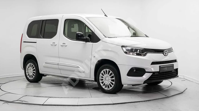 %0.99 FAİZ ORANLI 2023 MODEL HATASIZ BOYASIZ KM 100.000 OTOMATİK