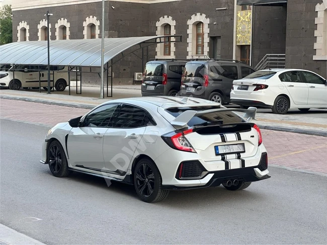 VitalMotors'dan 2017 Model Honda Civic Sport