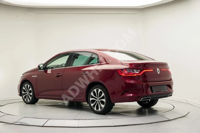 %0.99 FAİZ ORANLI 2023 MODEL ICON 1.5 DİZEL OTOMATİK KM 50.000