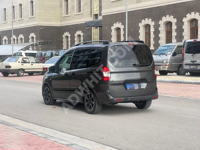 VitalMotors'dan 2022 Ford Tourneo Courier