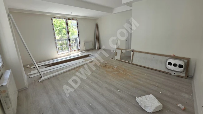 2+1 apartment in a brand new building, inside a residential complex with parking.