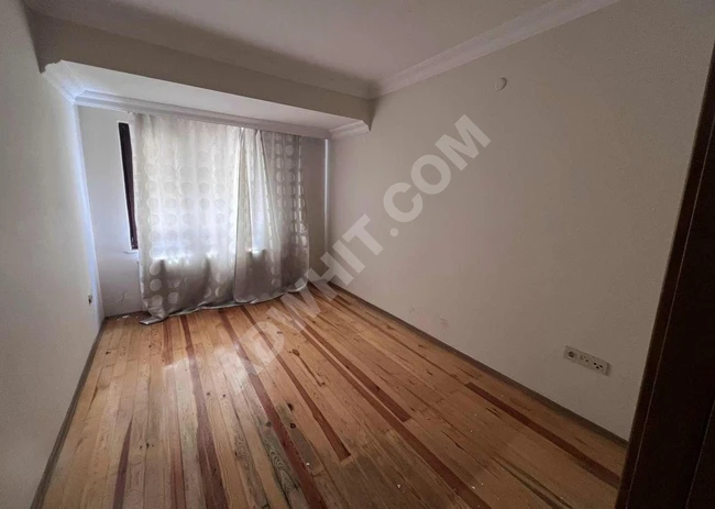 FERAHEVLER SESİZ SAKİN SOKAKTA BAHÇELİ 3+1 DAİRE