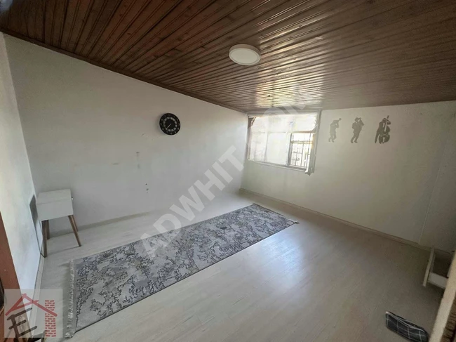 FEVZİÇAKMAK MAHALLESİNDE KİRALIK 2+1 ÇATI KATI DAİRE
