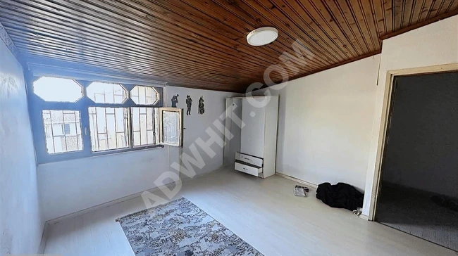 FEVZİÇAKMAK MAHALLESİNDE KİRALIK 2+1 ÇATI KATI DAİRE