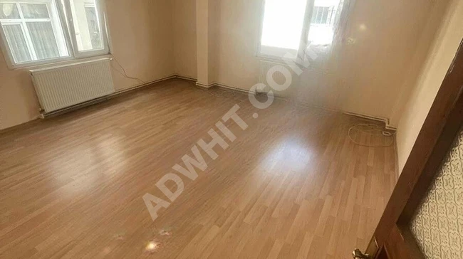 Güzelyalıda ara kat kiralık geniş daire