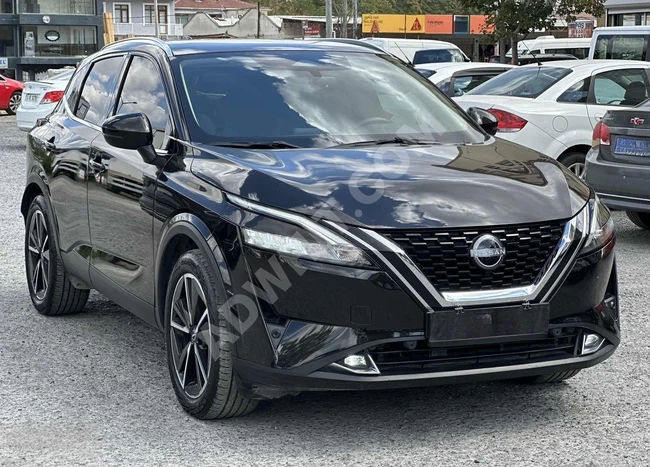 2023 NİSSAN QASHQAİ 1.3 DIC-T SKY PACK 4X4 HATASIZ ŞERİT CAM TVN