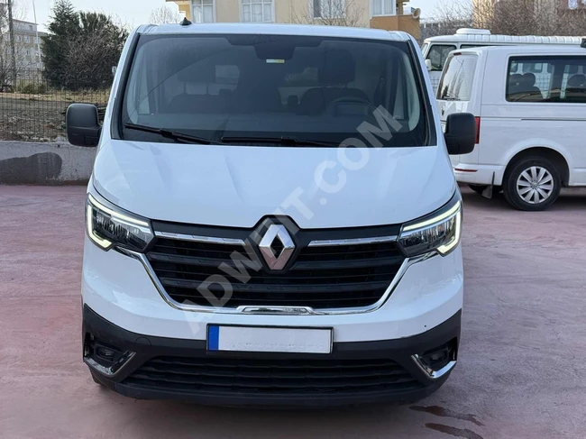 2023 ÇIKIŞLI TAMAMINA_KREDİ İMKANI 52BİN.KM RENAULT TRAFİC 2.0DC