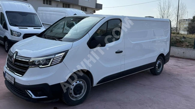 2023 ÇIKIŞLI TAMAMINA_KREDİ İMKANI 52BİN.KM RENAULT TRAFİC 2.0DC