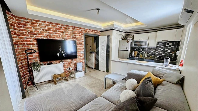 1+1 apartment, 7 years old, RESSAMLAR Street, new building.