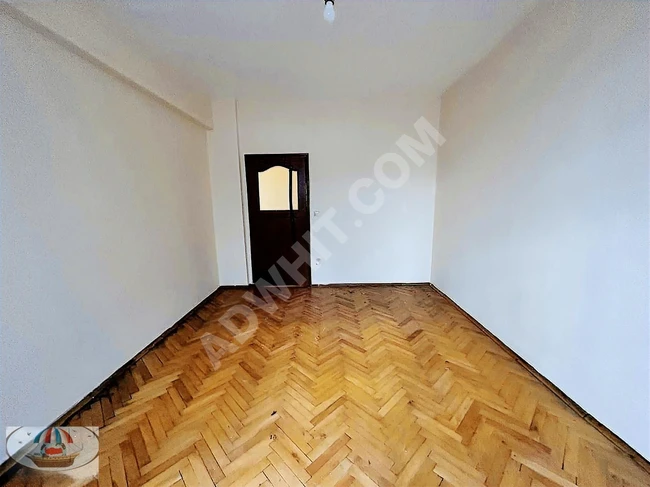 LATİLOKUM SOKAK TAN GİRŞLİ 2+1