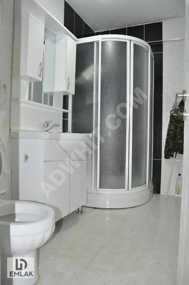 شقة دوبلكس للإيجار 3+2 بمساحة 170 متر مربع بجانب شارع Ormanlı