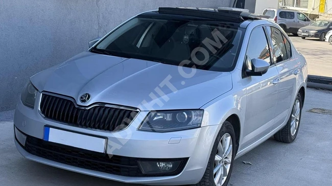 %1.49 ORANLA KREDİ SKODA OCTAVİ STYLE CR CAM TAVAN NAVİGASYONLU