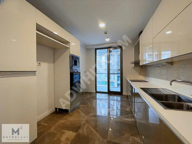 For sale: 3+1 empty apartment for sale overlooking the pool and inside the complex, new in VADİSTANBUL TERAS.