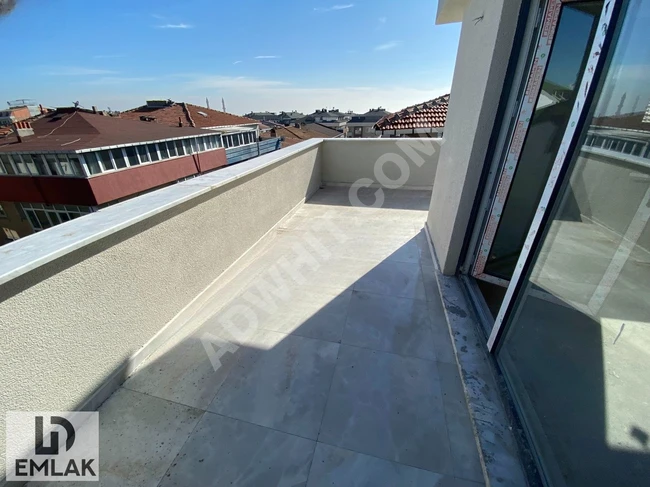 3+2 duplex apartment with an area of 160 square meters for sale in a new building