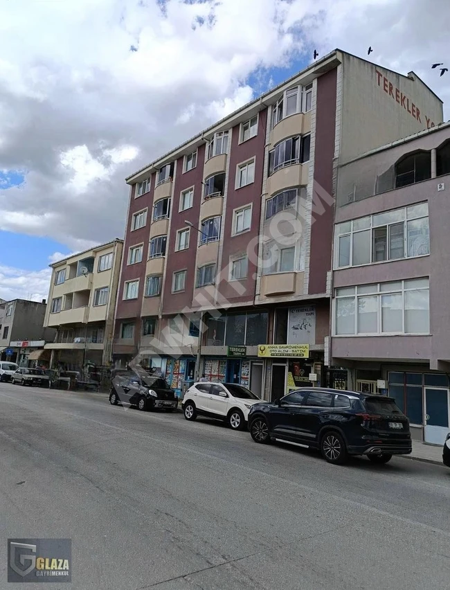 BÜYÜKYONCALI'DA CADDE CEPHE 3.KAT 2+1 SATILIK DAİRE