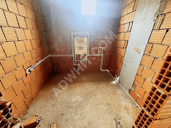2+1 apartment for sale by owner, middle floor, front facade.