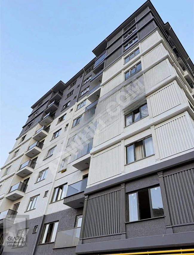 GLAZA'DAN DENİZ MANZARALI SATILIK DAİRE