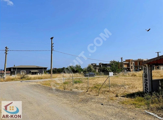 قطعة أرض زاوية مطلة على البحر بمساحة 472 متر مربع في ÇORLU YENİCE