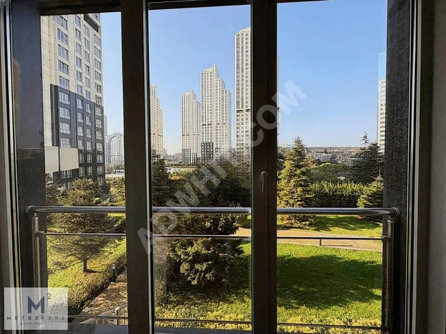 MASLAK MASHATTAN 2+1 BAHÇE DUBLEKSİ BOŞ SENELİK PEŞİN YETKİLİ