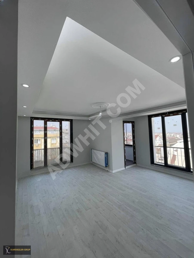 KARDEŞLER GRUP'TAN CADDE ÜZERİ SIFIR 2+1 EBEVEYN BANYOLU DAİRE