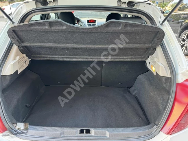 2011 PEUGEOT 207 1.4 HDI Ç.JANT EMSALSİZ TEMİZLİK BOL EXTRALI