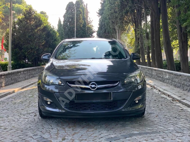 DİZEL OTOMATİK ÖZEL RENK SADECECE 140 BİNDE TEMİZ AİLE ARACI