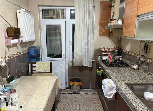 BAHÇELİEVLER ŞİRİNEVLER'DE METROBÜSE YAKIN SATILIK 3+1