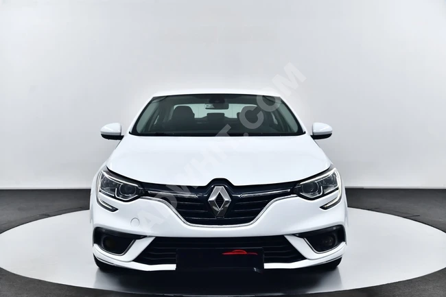 سيارة MEGANE TOUCH ب350 ألف دفعة أولى مع خيار تقسيط لمدة 36-48 شهرًا
