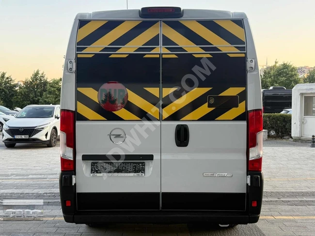 TAMAMINA KREDİ 2025 OPEL MOVANO 4.2 TONLUK 16+1 OKUL T. LEDLİ