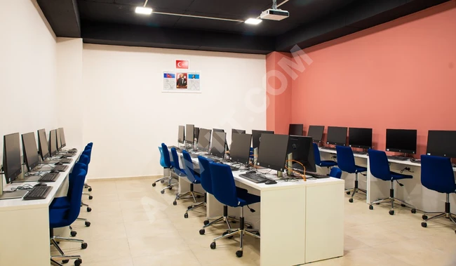 Başakşehir'de Satılık 20M Aylık Kiracılı Yatırım Okulu