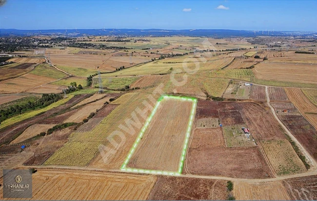 قطعة أرض بمساحة 2500 متر مربع تبعد 5 دقائق عن القرية في SİLİVRİ AKÖREN