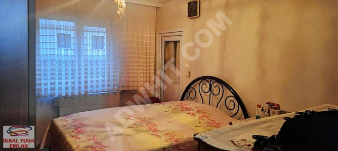 BEYLİKDÜZÜ GÜRPINAR ADNAN KAHVECİ DE SATLIK ARAKAT 3+1DAİRE