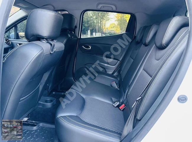 Renault Clio 1.5 Icon, model 2018, automatic / accident-free