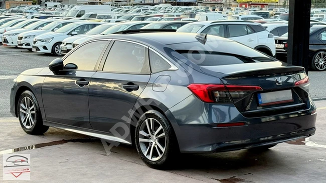 سيارة HONDA CİVİC Eco Elegance موديل 2021 من المالك مباشرةً، بدون حوادث، ماشية 98 ألف فقط.