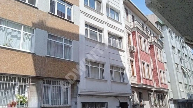 Fatih fındıkzade de 7 katlı bina