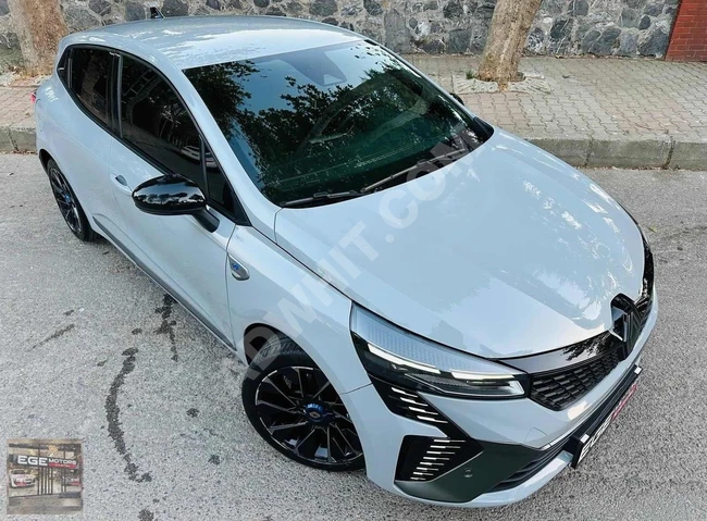EGE MOTORS/2023/RENAULT CLİO/1.0 TCE ALPİNE/OTOMATİK/HATASIZ