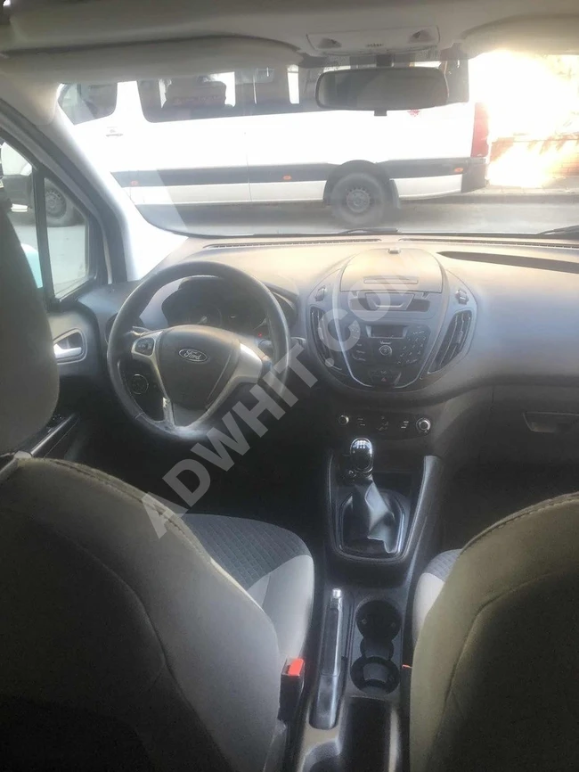 ميني فان FORD TOURNEO COURİER DELUX موديل 2015