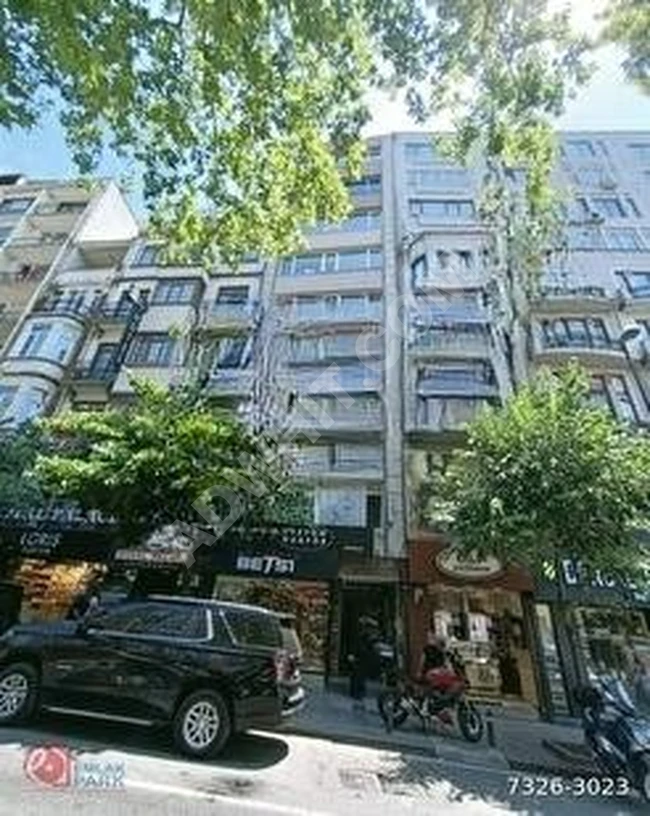 شقة 3+1 بمساحة 140 متر مربع مع مصعد في ŞİŞLİ على شارع HALASKARGAZİ